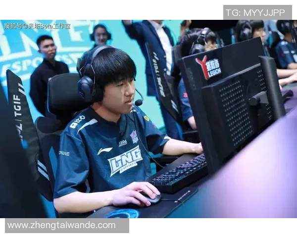 DOTA2热议JDG战队灵活性引发的策略与表现之争